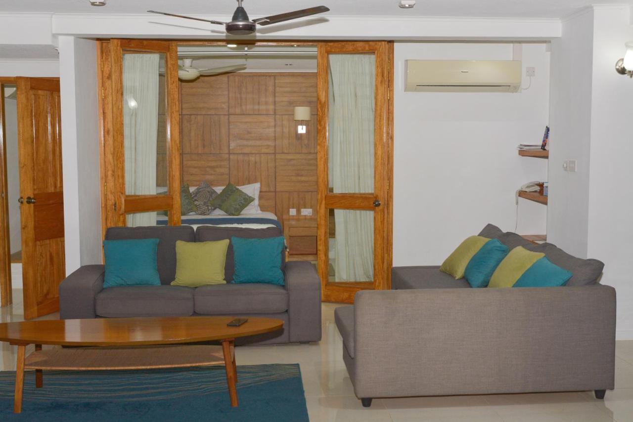 Sunset Bay Apartment Glacis エクステリア 写真
