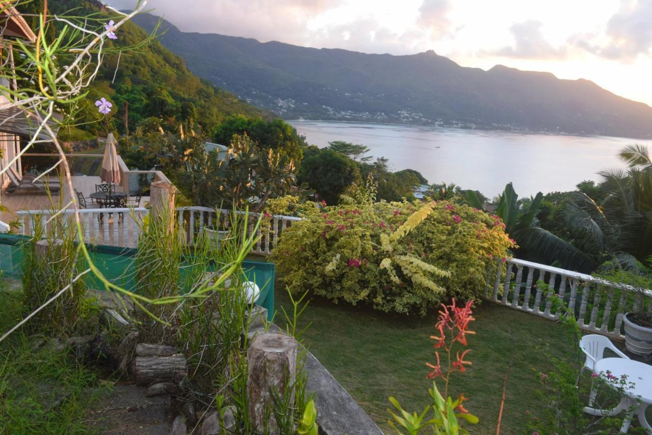 Sunset Bay Apartment Glacis エクステリア 写真